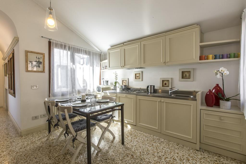 Lovely Venetian Apartment Esterno foto